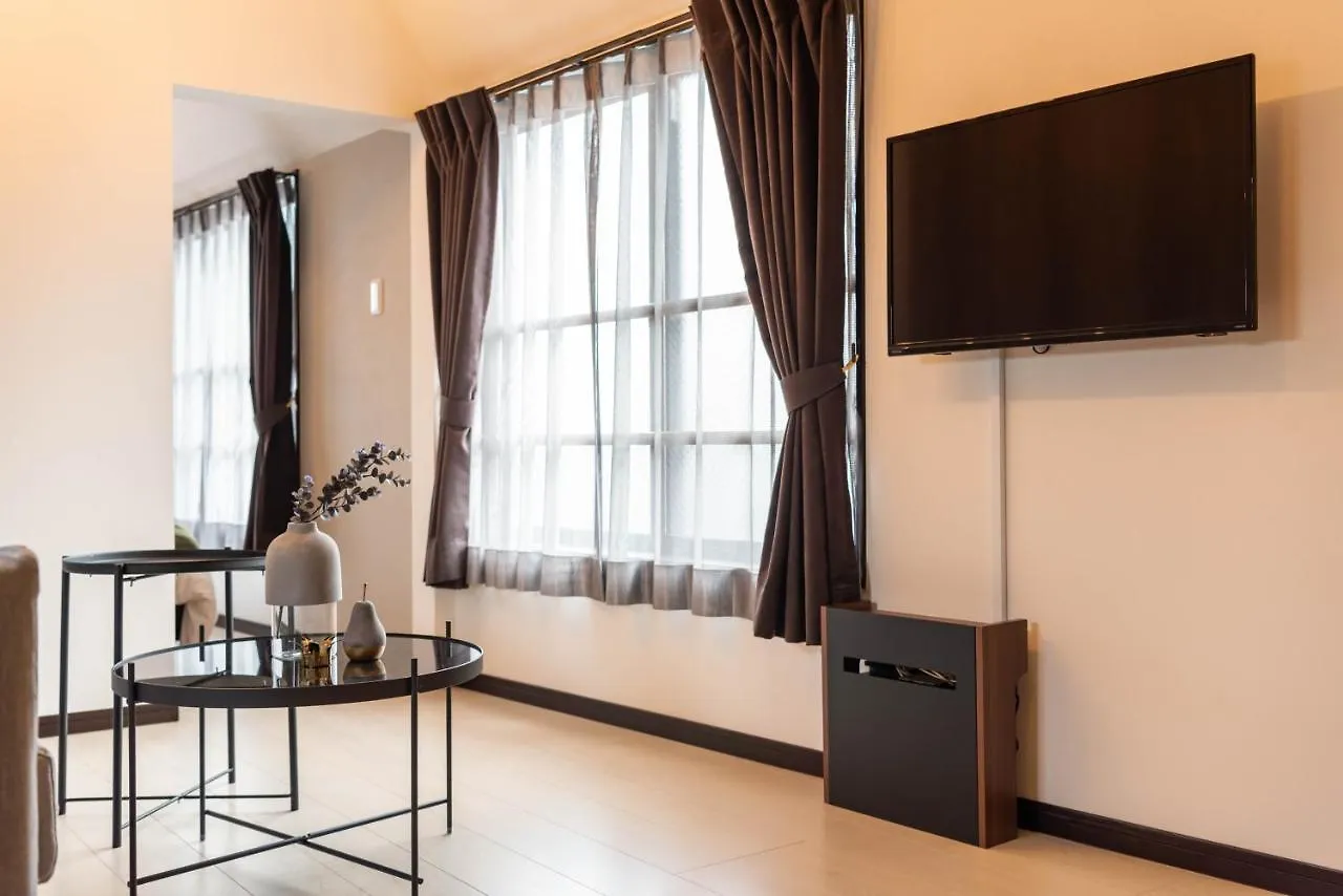 Bijou Suites Vivre Osaka Apartment