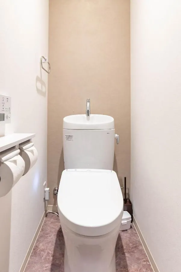Bijou Suites Vivre Osaka Apartment
